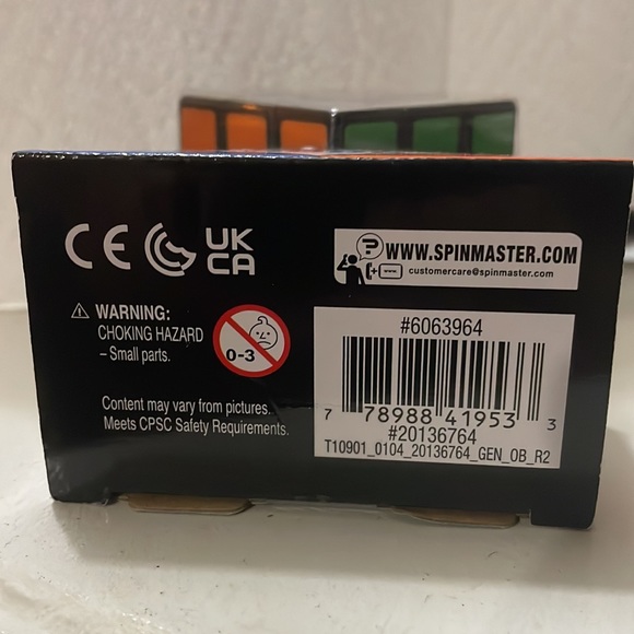 Rubiik’s Cube New - Picture 5 of 6